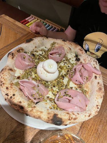 Poper - Gastronomija in gostinstvo