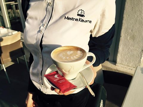 Opinii despre Mestna Kavarna în Piran - Gastronomija in gostinstvo