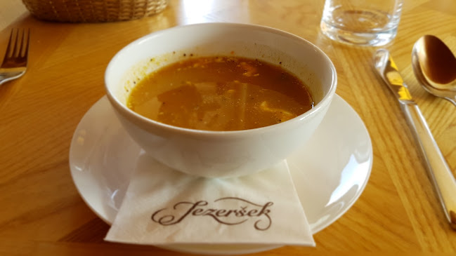 Bled Castle Restaurant - Gastronomija in gostinstvo