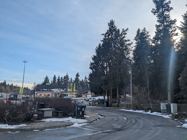 Avtocestno počivališče Lom, Notranjska Cesta 71, 1370 Logatec