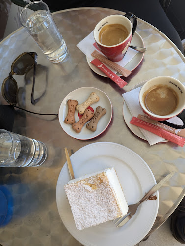 Opinii despre ŠMON Slaščičarna în Bled - Gastronomija in gostinstvo