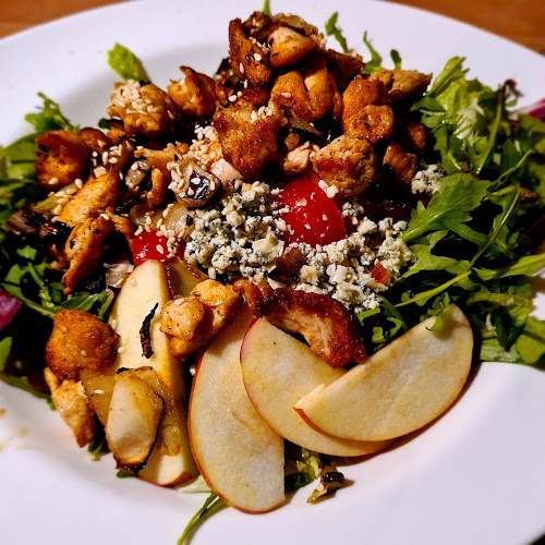 Gostilnica Kaval - Gastronomija in gostinstvo