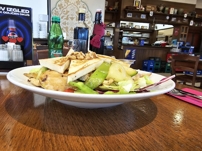 Opinii despre Vozi Miško în Ljubljana - Gastronomija in gostinstvo