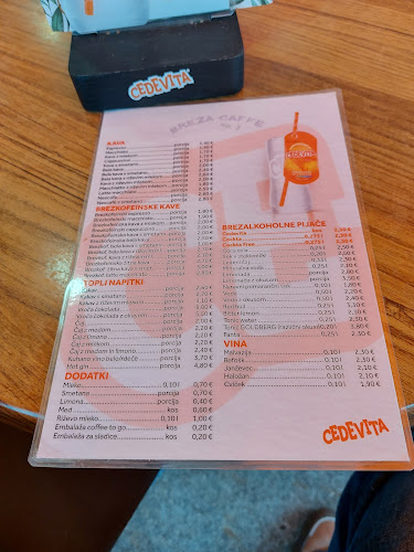 Opinii despre Breza Caffe gostinstvo Ksenja Štibernik s.p. în Ljubljana - Gastronomija in gostinstvo