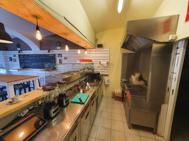 Foodie mala tovarna hrane - Novo mesto