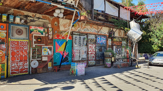 Comentarii opinii despre Bizzarnica Pri Mariči