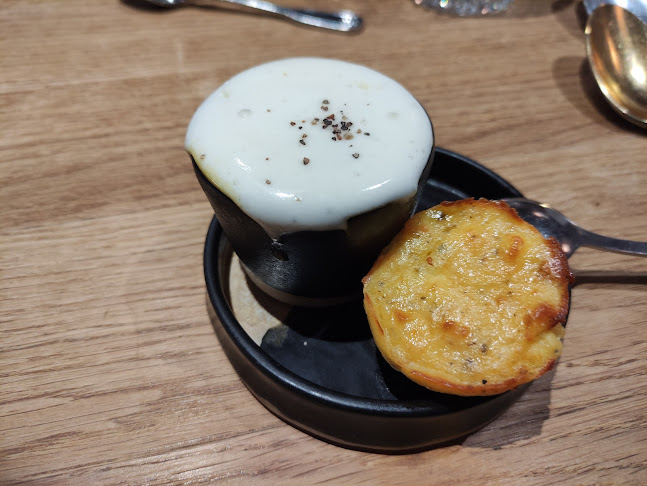 Opinii despre Hiša Linhart, Restaurant & Hotel în Radovljica - Gastronomija in gostinstvo