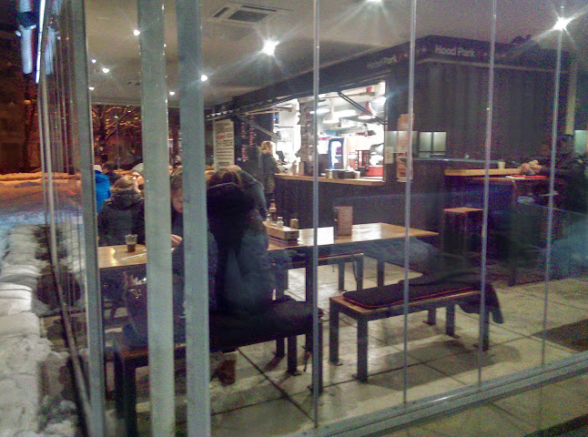 Opinii despre Hood Burger Vič în Ljubljana - Gastronomija in gostinstvo