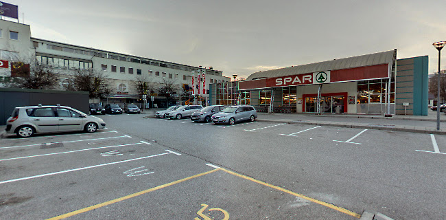 McDonald's Novo mesto - Gastronomija in gostinstvo