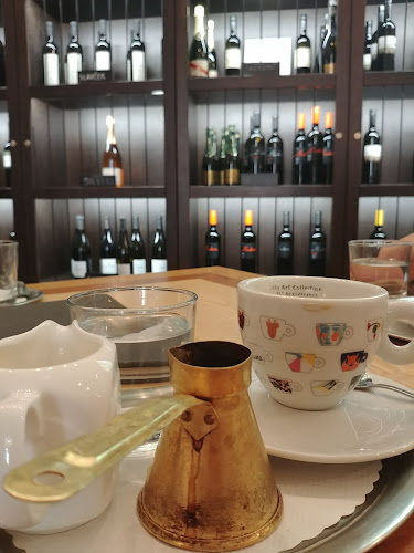 Miklošičeva cesta 1, 1000 Ljubljana