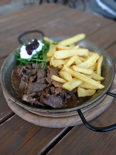 Gostilnica in pivnica šiška - Gastronomija in gostinstvo