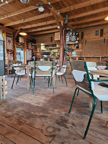 Opinii despre Wunder Beach Bar în Velenje - Gastronomija in gostinstvo