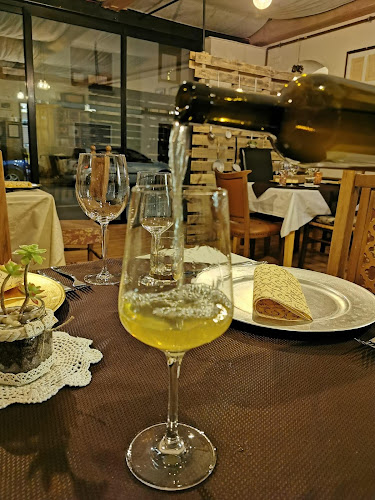 Marjo Šeše - Gastronomija in gostinstvo