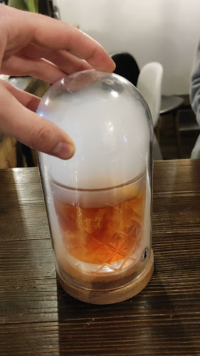 Eksperiment Kavarna & Bar - Gastronomija in gostinstvo