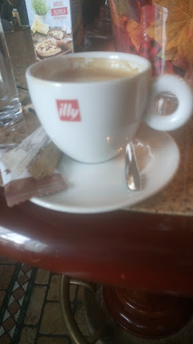 Langusova ulica 4, 1000 Ljubljana