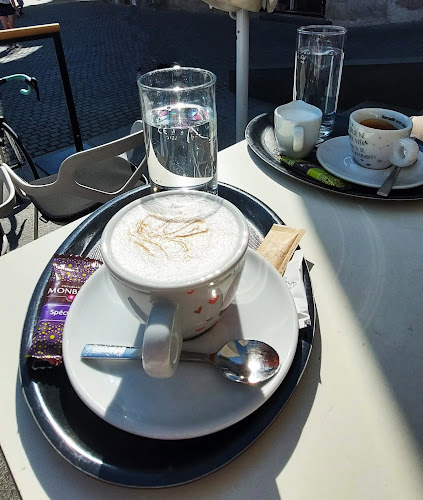 Opinii despre Kavarna in slaščičarna Na trgu în Škofja Loka - Gastronomija in gostinstvo