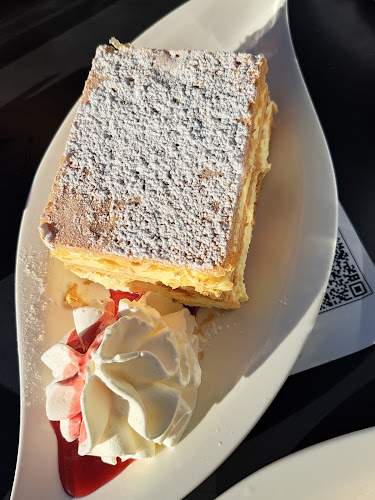 Comentarii opinii despre Pastry Shop and Café Opera