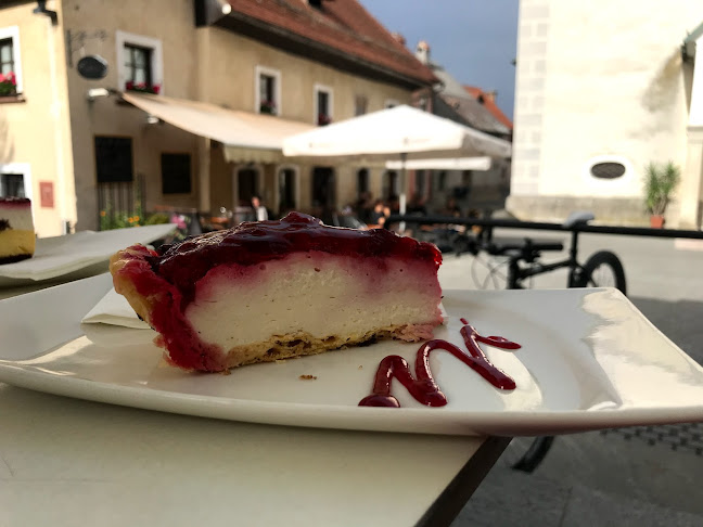 Kavarna in slaščičarna Na trgu - Škofja Loka