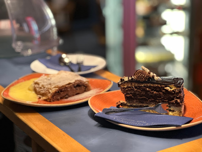 Valentinin kotiček Kavarna in Slaščičarna - Gastronomija in gostinstvo