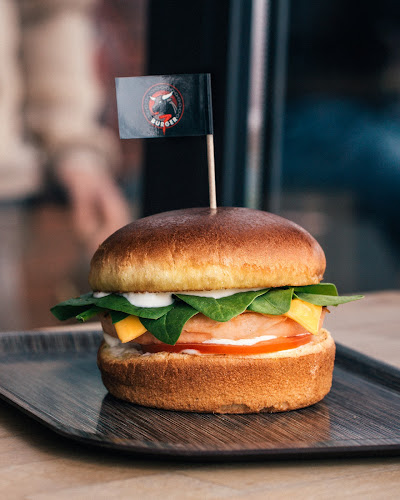 Opinii despre 7 Burger Kamnik în Kamnik - Gastronomija in gostinstvo