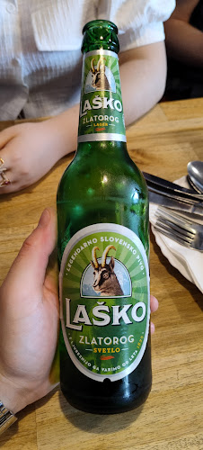 Opinii despre Sarajevo 84 în Piran - Gastronomija in gostinstvo