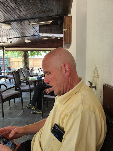 Oldtimer bar - Gastronomija in gostinstvo