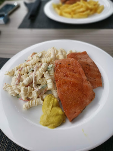 Gostilna in pizzerija Feniks - Gastronomija in gostinstvo