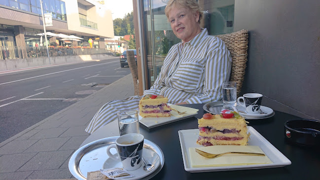 Opinii despre Slaščičarna Julija în Sevnica - Gastronomija in gostinstvo