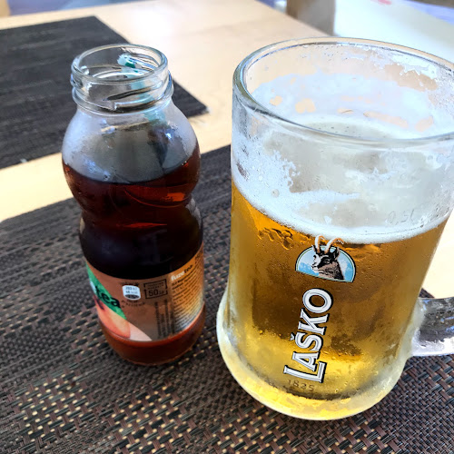 Opinii despre Okrepčevalnica Simončinka în Bled - Gastronomija in gostinstvo