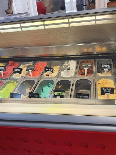 Comentarii opinii despre Slaščičarna Flo Cukeraj