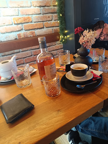 Kavarna Bar Borza, Urban Kolman s.p. - Gastronomija in gostinstvo