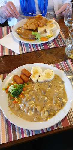 Podbrezje 36 tel.(0)4 5306444, 4202