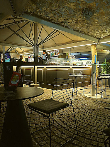 Prešernov trg 1, 1000 Ljubljana