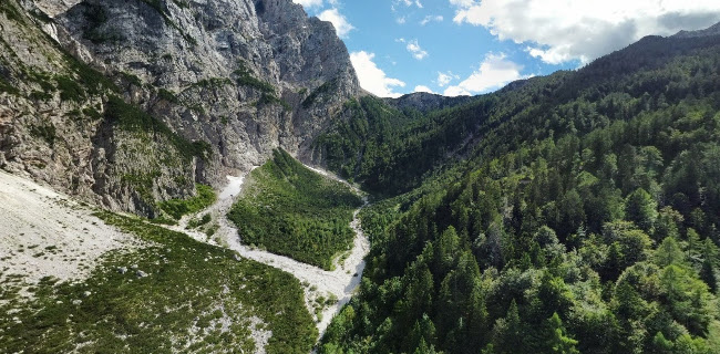Koča na Gozdu - Kranjska Gora