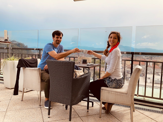 Opinii despre Cafe Nebotičnik în Ljubljana - Gastronomija in gostinstvo