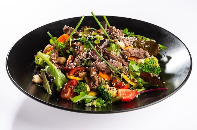 Romansa 1971 - Gastronomija in gostinstvo