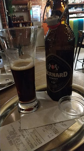 Comentarii opinii despre Mia Mia