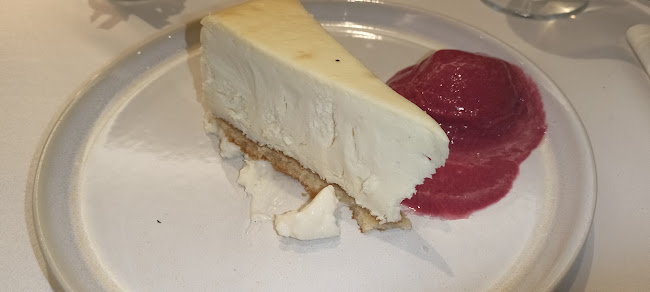 Gostilna pri hrastu - Gastronomija in gostinstvo