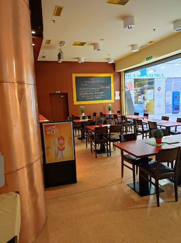 Jurčkova Cesta 225, 1000 Ljubljana