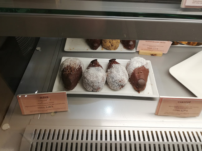 Ulica Štravhovih 23, 2000 Maribor