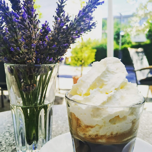 Livarska ulica 10, 1000 Ljubljana