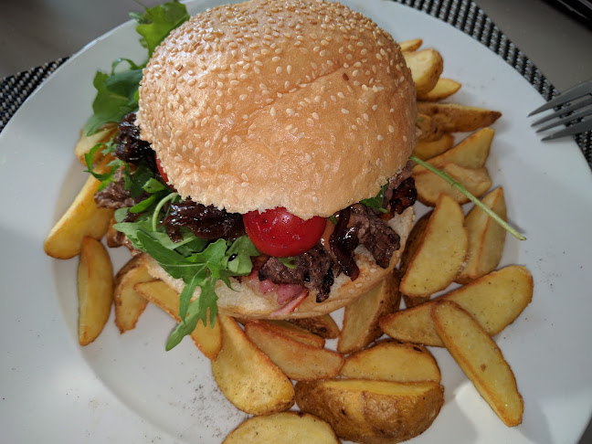 Comentarii opinii despre Restavracija Jezero