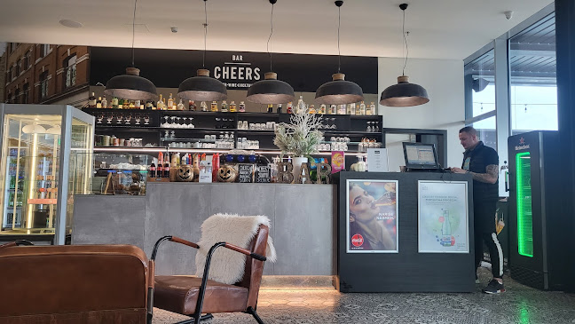 Opinii despre Cheers Bar în Ljubljana - Gastronomija in gostinstvo