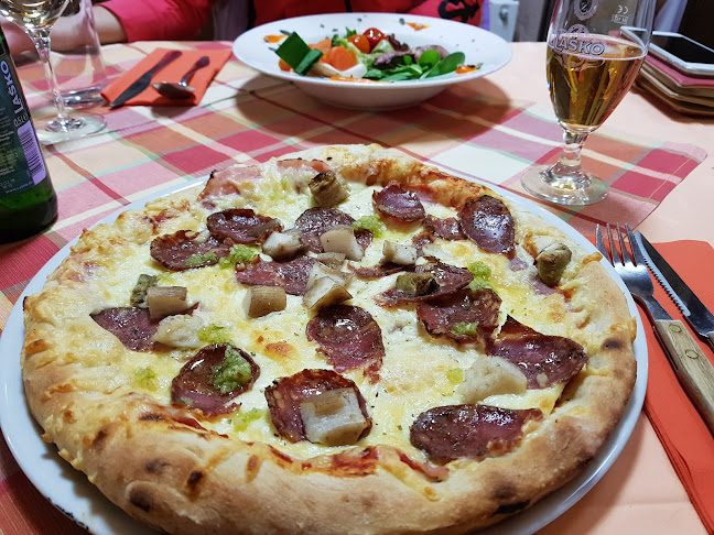 Zeče 35, 3210 Slovenske Konjice