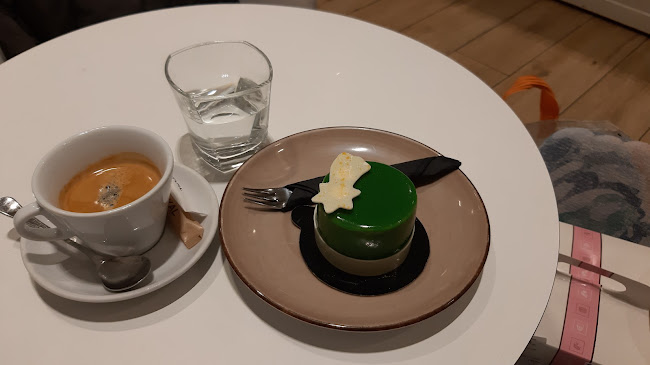 Comentarii opinii despre Moj Lokal