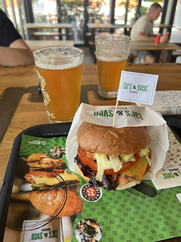 Opinii despre Lars&Sven burgers Lj-Rudnik în Ljubljana - Gastronomija in gostinstvo