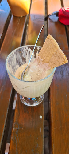 Črnomaljska kavarna - Gastronomija in gostinstvo