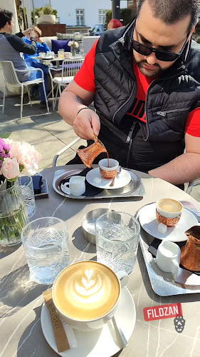 Restavracija in kavarna Brioni