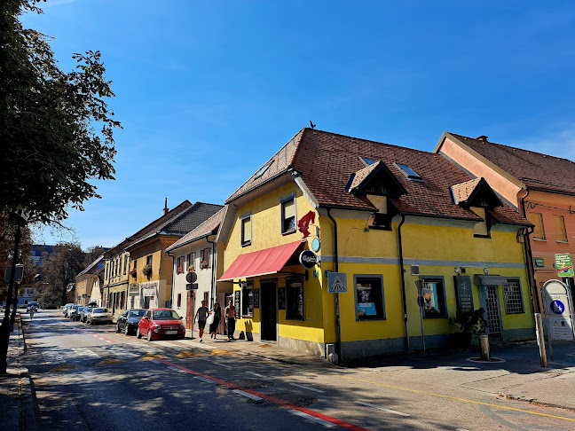 Krakovc pivnica in okrepčevalnica - Gastronomija in gostinstvo