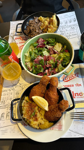 Slovenska Hiša - Figovec - Gastronomija in gostinstvo